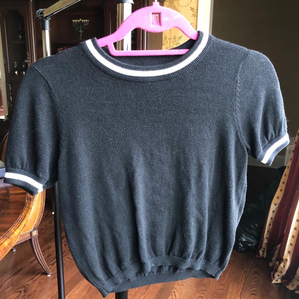 Brandy Melville cropped shirt.